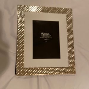 Silver photo frame with white mat (holds 5x7)